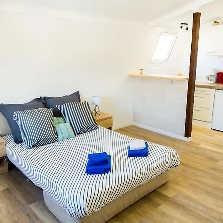 Apartment #36 Liberte, 5 Minutes De La Plage/ac Nice